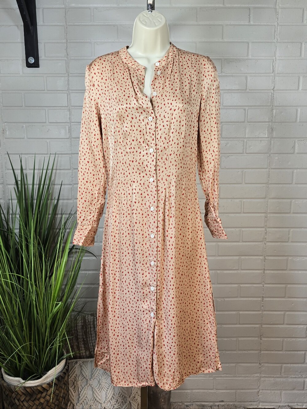 Theory Peach Button- ront Shirt Dress with Red Dot Print Size 00